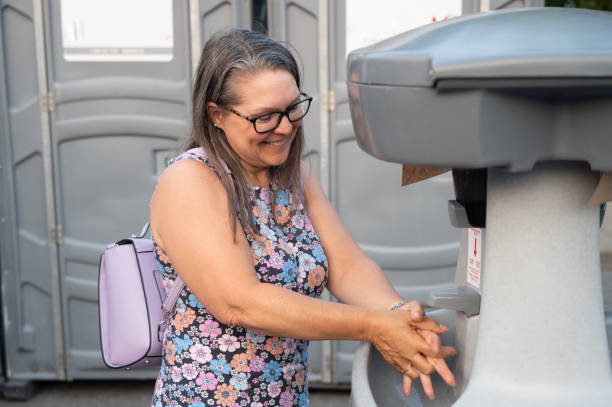 Best Affordable portable toilet rental  in Tiger Point, FL